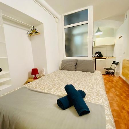 011 Apartamento 1 3 Apartman Barcelona Kültér fotó
