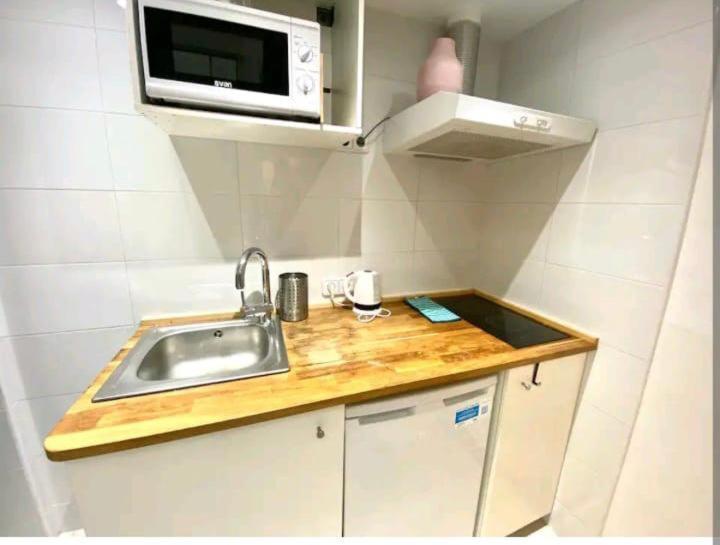 011 Apartamento 1 3 Apartman Barcelona Kültér fotó