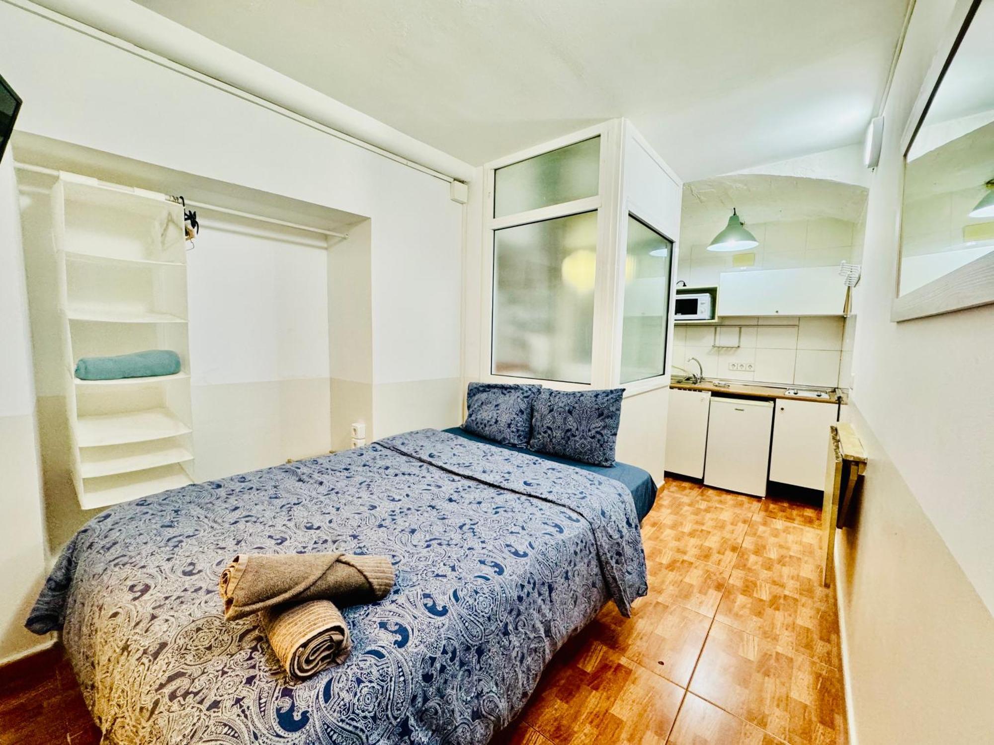 011 Apartamento 1 3 Apartman Barcelona Kültér fotó